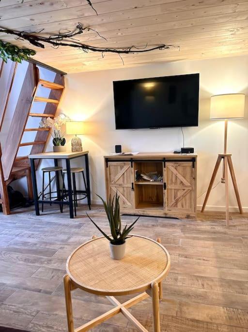 Appartement Jungle Avec Jaccuzi Au Coeur De Nice
