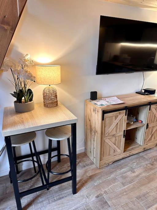 Appartement Jungle Avec Jaccuzi Au Coeur De Nice